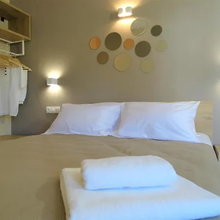 アパート Oasis Club