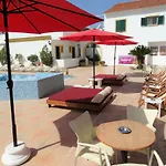 Oasis Club * Kávos