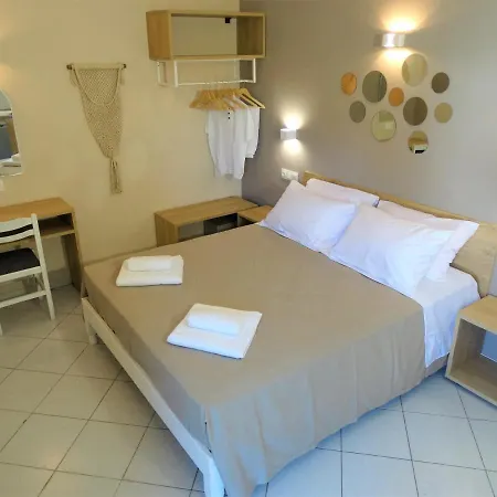 Oasis Club Апартаменты