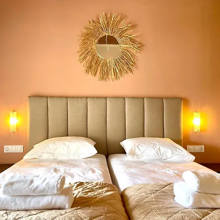 Apartment Oasis Club *
