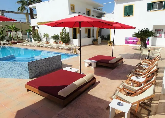Oasis Club