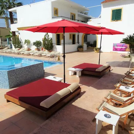 Oasis Club