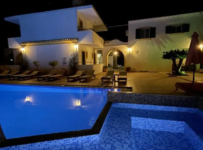 Oasis Club